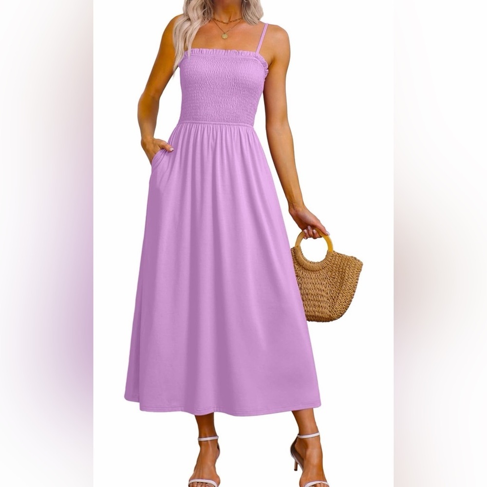 🆕Spaghetti Strap Maxi Dresses Smocked with Pockets